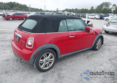 2011 Mini Cooper z USA, uszkodzony, nr VIN WMWZN3C5XBT133140